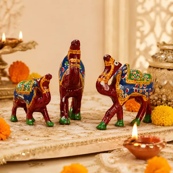Paper_Mache_Handcrafted_Set_of_3_Camel_Showpiece_for_Home_Decor_and_Gift_Purpose-Red