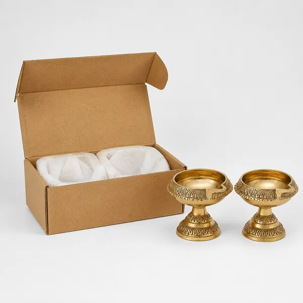 Brass_Finish_Metal_Diya_Pack_of_2_for_Pooja_Room_Aarti_and_Diwali_Decor_7.5_cm