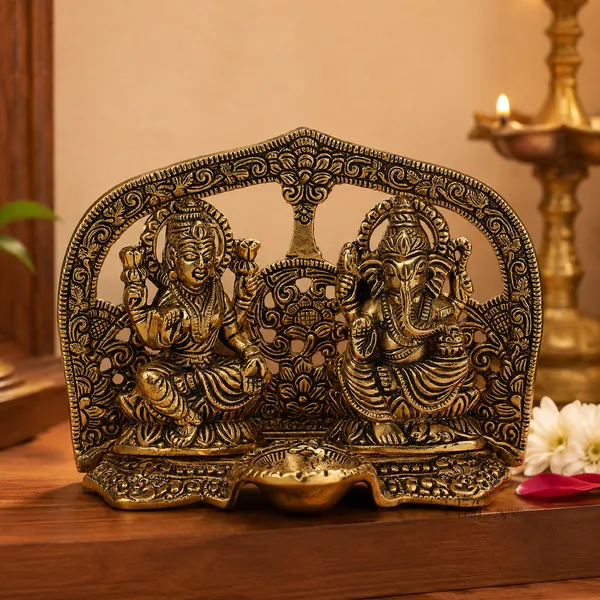 Metal_Laxmi_Ganesh_with_Deepak_for_Home_Dv??cor