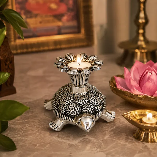 DreamKraft_Metal_Tortoise_Candle_Holder,_Silver_Colour