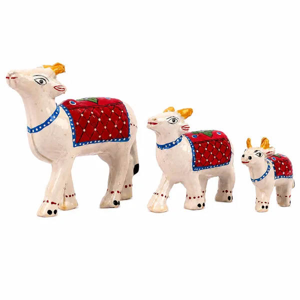 DreamKraft_Paper_Mache_Cow_Showpiece_Set_of_3,_White