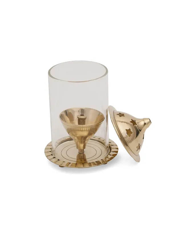 Small_Brass_Akhand_Diya_for_Puja_and_Festival_Decoration-10CM