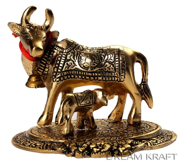 DreamKraft_Metal_Kamdhenu_Cow_and_Calf_Showpiece,_Gold_Colour