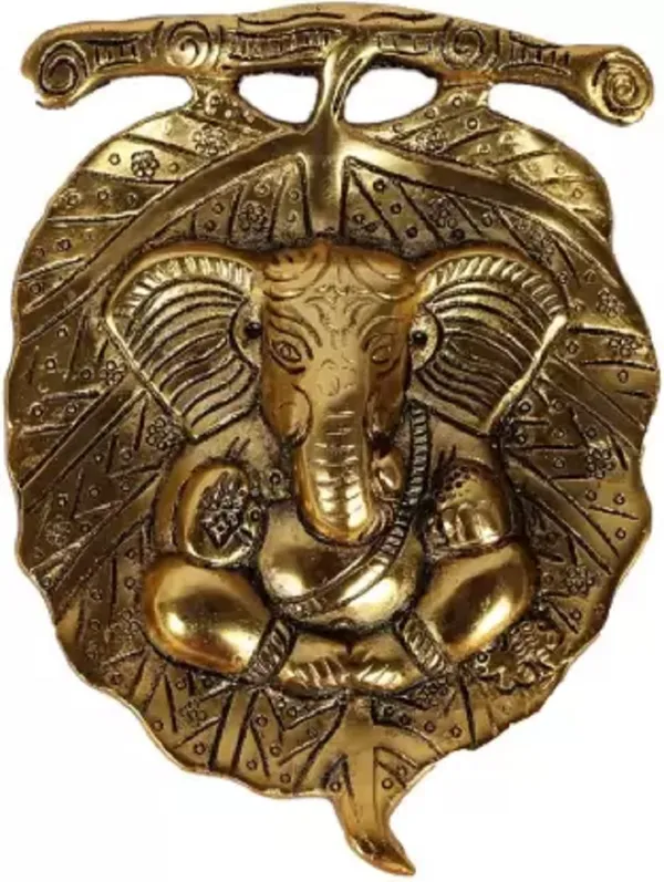 White_Metal_Wall_Hanging_Ganesha_Placed_On_A_Antique_Finish_Peepal_Leaf_(Golden_-_20x20x13_cm)