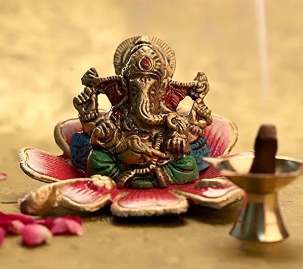 Metal_Ganesh_On_Leaf_Figurine_For_Home_Decor_(Standard,_Red)