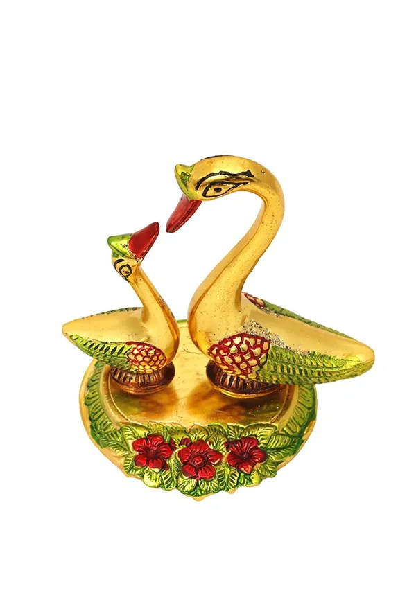 Metal_Kissing_Duck_Showpiece,_Standard,_Multicolour,_2_Piece
