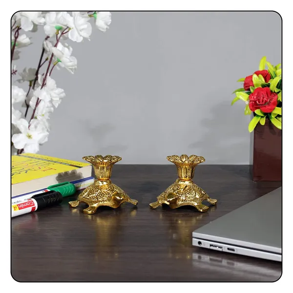 White_Metal_Gold_Finish_Tortoise_Candle_Stand_Holder_Dinner_and_Dining_Table_Showpiece_-_(Golden_-_10_x_7.5_x_6_cm)