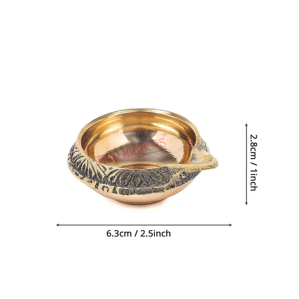 DreamKraft_Brass_Kuber_Diya_Set_of_10,_Traditional_Pooja_Oil_Lamps