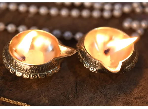 Brass_Diya_(2_x_1_x_2.5_inch,_Gold)