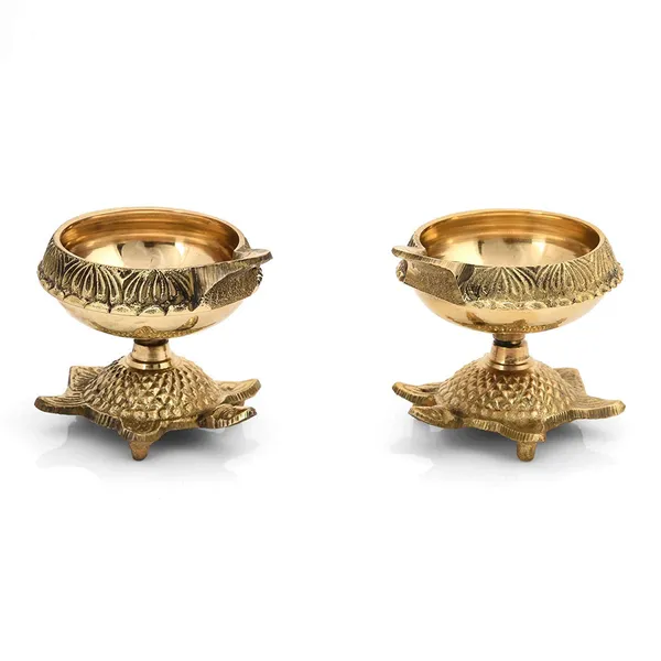 Brass_Diya_Oil_Puja_Lamp_Engraved_Design_Dia_with_Turtle_Base_for_Home_Temple_Pooja_Articles_Decor_Gifts_(1Pcs).