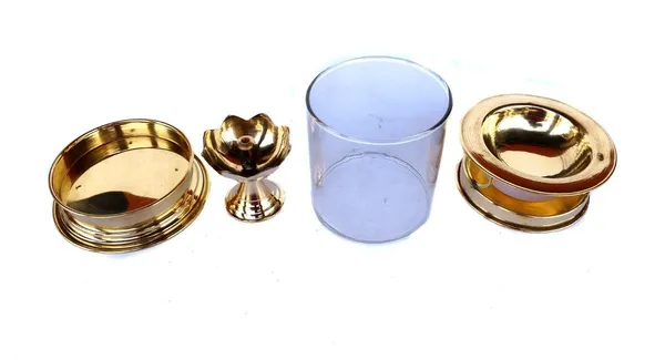 Brass_Camphor_Diffiuser_-_Diya_Oil_Lamp_for_Home_-_Aroma_Diffuser