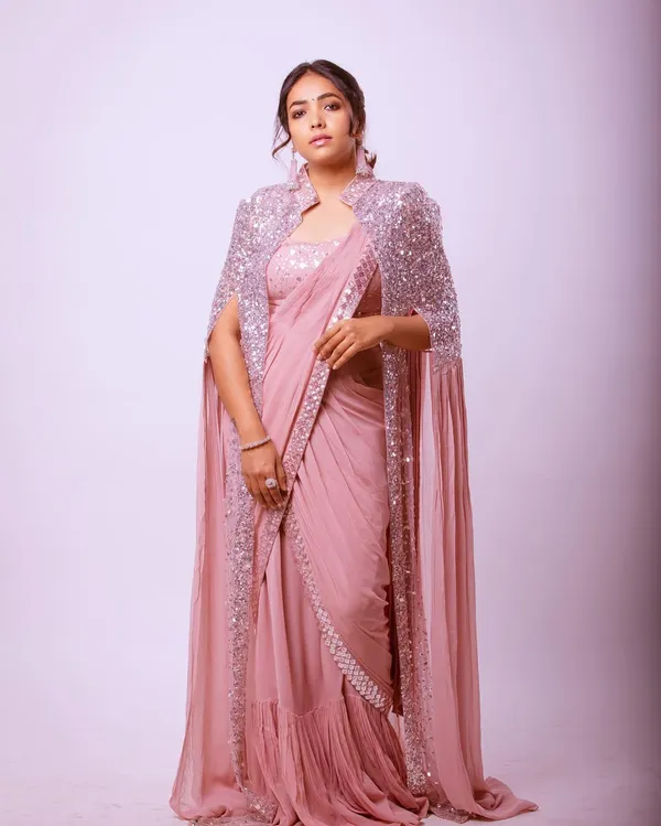 Sequin_Pre_Draped_Saree_With_Jacket_And_Long_Shrug_Georgette_Saree