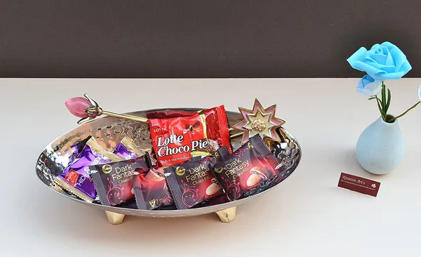 Steel_And_Brass_Snacks_Server_Boat_Shape_Snacks_Bowl_in_Steel_and_Brass,_Diwali_Gift,_Centerpiece_Decorative_Bowl,_House_Warming_by