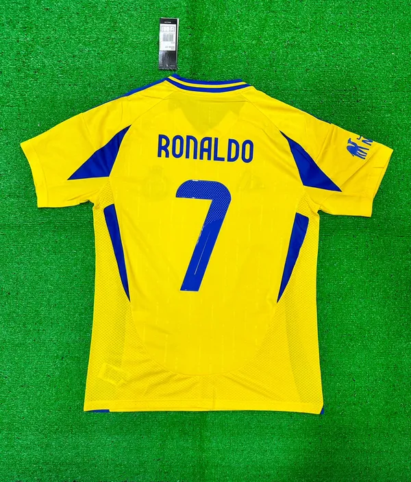 Al_Nassr_Home_2024-25_RONALDO_7
