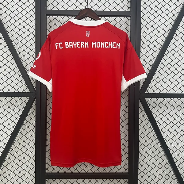Bayern_Home_2025-26