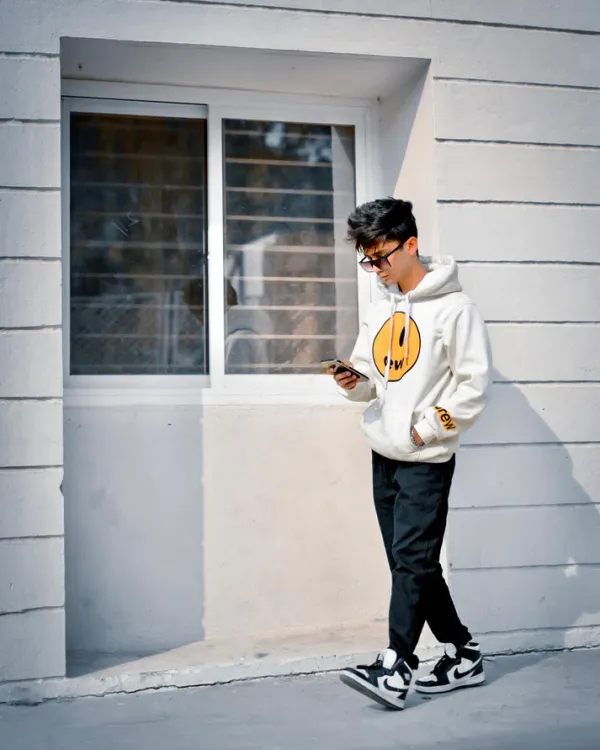 DREW_Hoodie