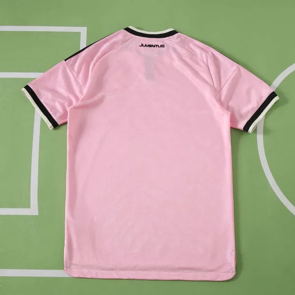 Juventtus_F.C._26/27_Away_Player_Version