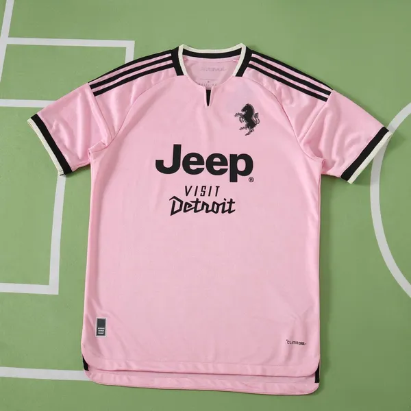 Juventtus_F.C._26/27_Away_Player_Version