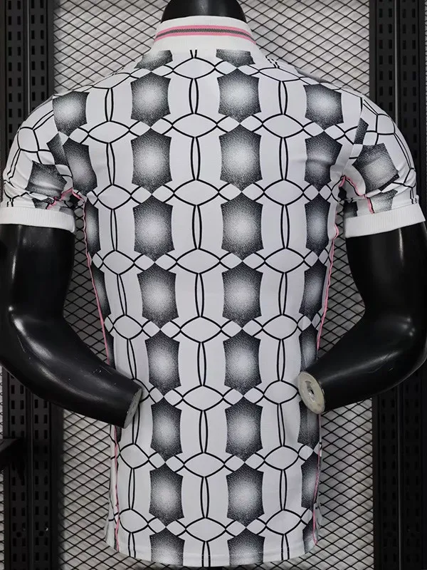 Juventus_2025/26_LFSTLR_Jersey_BLACK_AND_WHITE_(Player_Version)