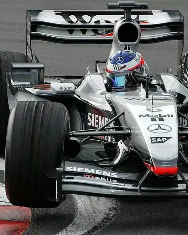 Kimi_Räikkönen_McLaren_Classic_T_shirt