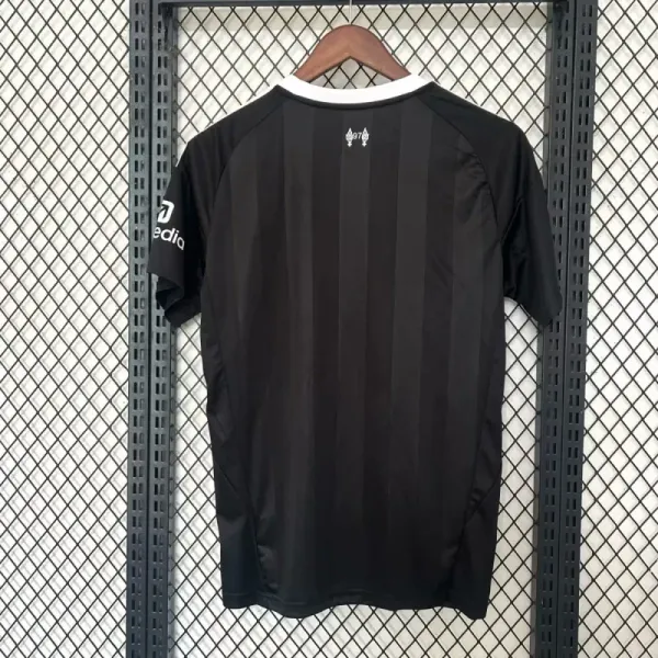 Liverpool_Goalkeeper_25-26_Black
