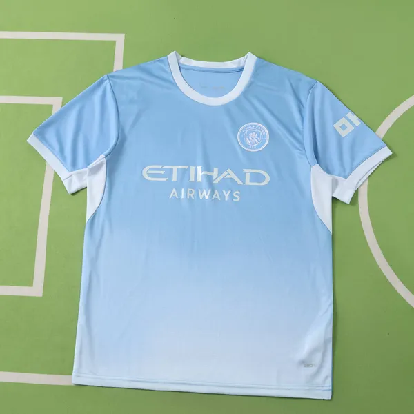 Manchesteer_City_Home_26/27_Fan_Version__