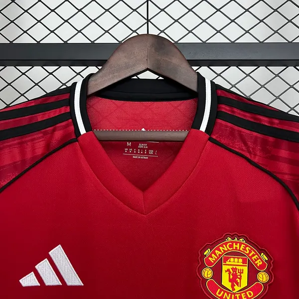 Manchester_United_Home_2025-26