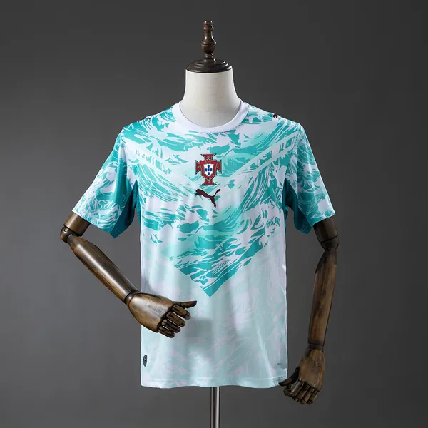 Portugal_Alternate_2026_World_Cup_-_White_Sky_Blue