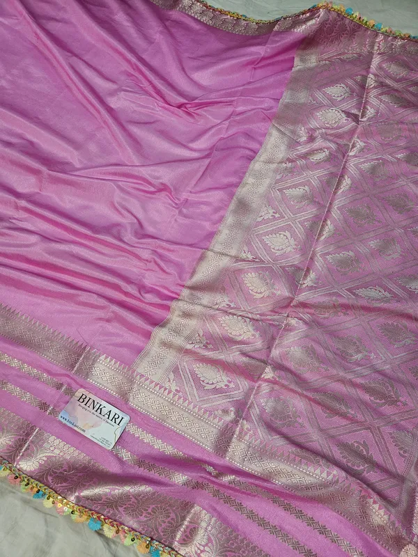 faux_katans_dupion_banarasi_saree_with_lace_work/_milky_pink