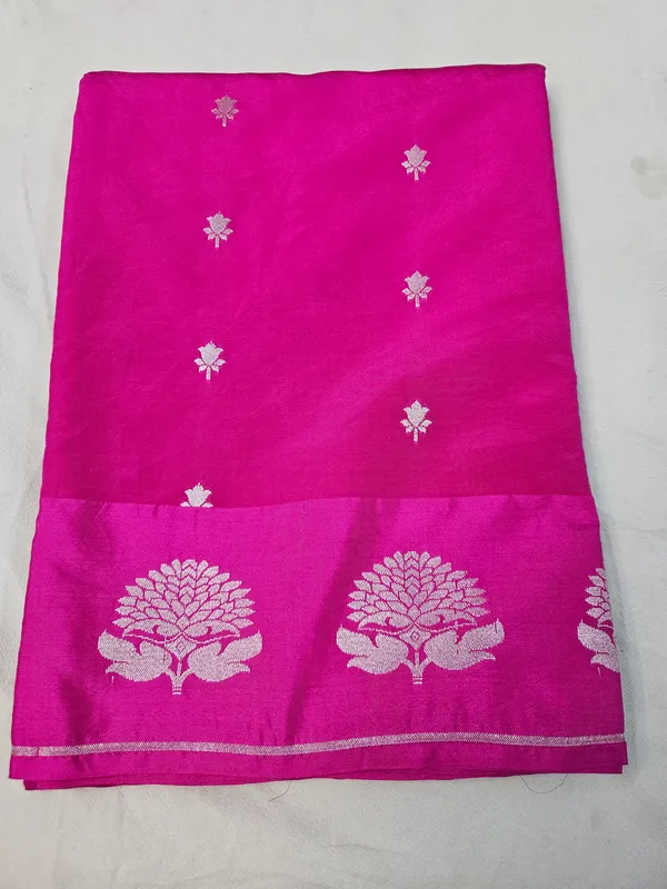 Soft_faux_Banarasi_Saree_In_Buti_Weaving/_Rani_Pink