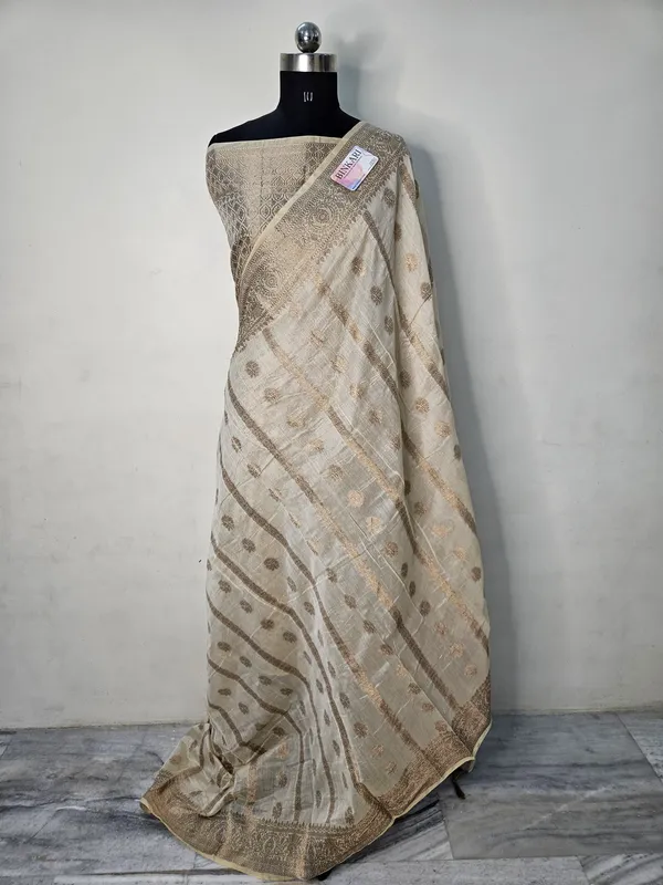 Faux_cotton_Banarasi_stripe_buta_Saree_With_Blouse/_cream