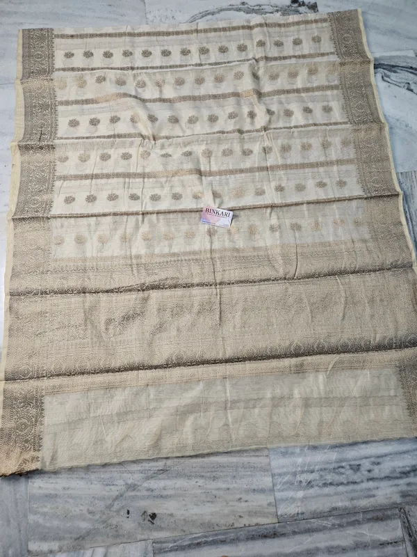 Faux_cotton_Banarasi_stripe_buta_Saree_With_Blouse/_cream