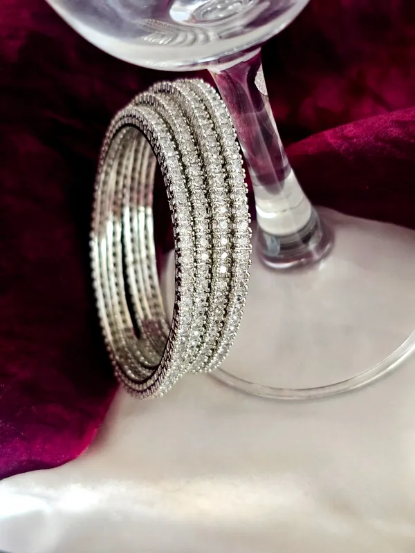 Lustre_Enchante_Bangles