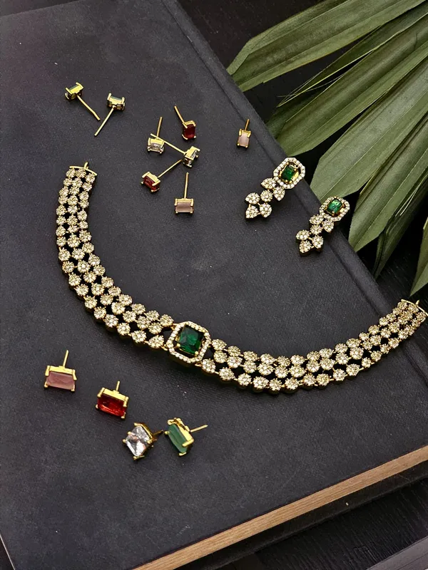 Binnis_Wardrobe_Zaira_Gold-Toned_Necklace_Set_with_Replaceable_Kundan_Stones