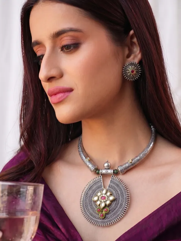 Rajwadi_Circle_Statement_Necklace_Set