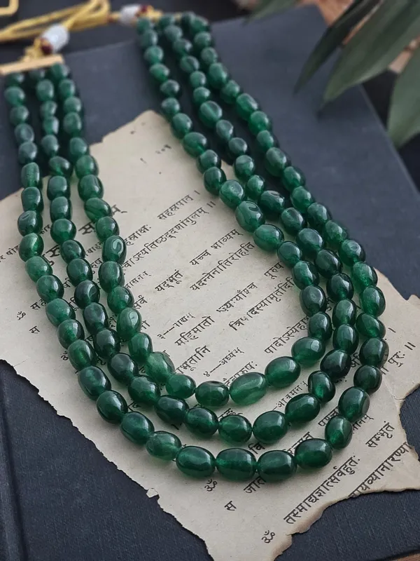 Emerald_Kundan_Bliss_Multiple_Strand_Green_Kundan_Beads_Necklace