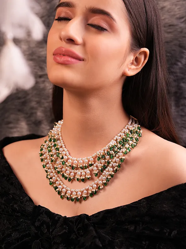 White_Pearls_and_Green_Duldul_Beads_Layered_Necklace