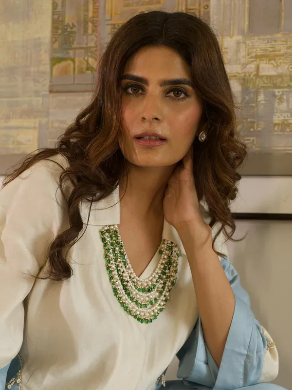 White_Pearls_and_Green_Duldul_Beads_Layered_Necklace