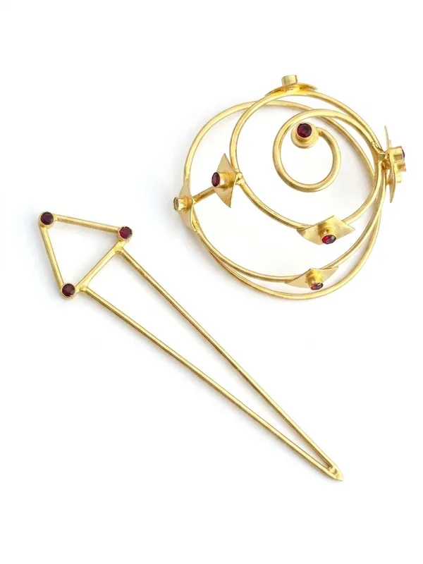 Vivara_Brass_Hair_Bun_Cage