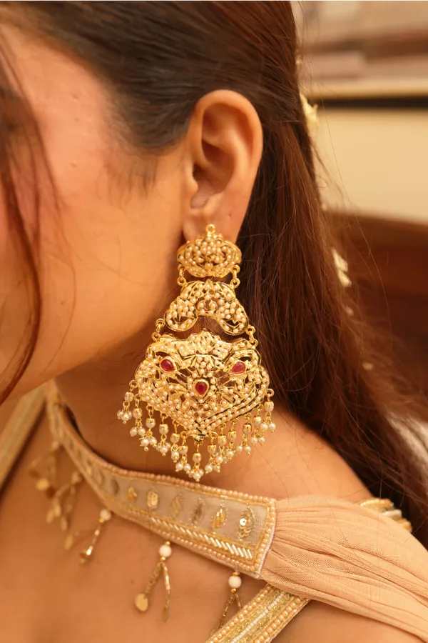 Ruby_Jadau_Pearl_Dangler_Earrings
