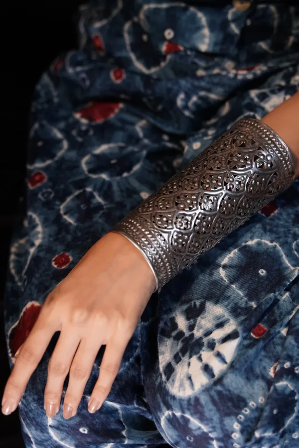 Antique_Silver_Brass_Bangle