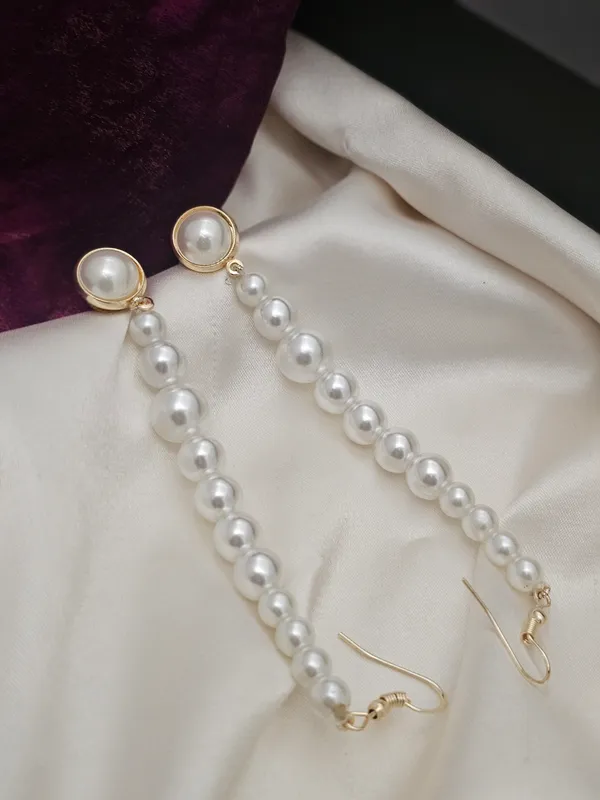 Ira_Pearl_Brass_Ear-Chain