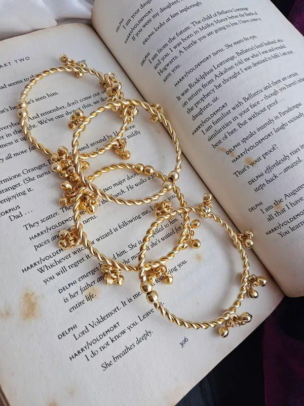Twirl_Charm_Ghunghroo_Bangles