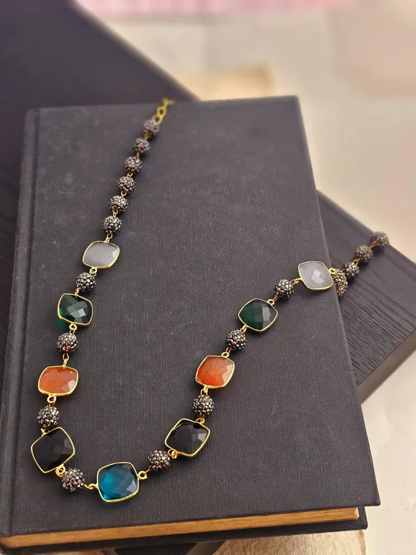 Multicolor_Stone_Necklace_Set