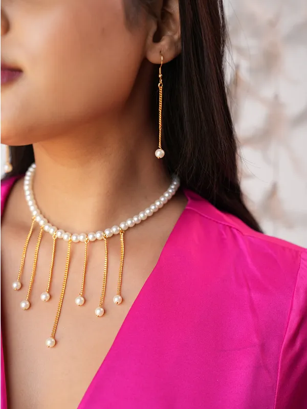 Elora_Semi-Precious_Pearl_Necklace_Set