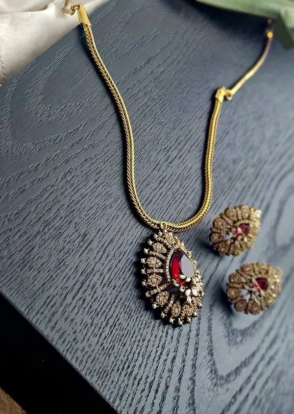 Azure_Elegance_Rani_Haar_Necklace_Set