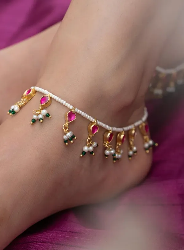 Luminious_Anklet