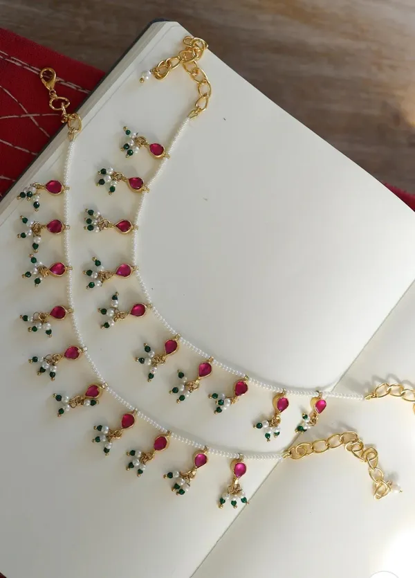 Luminious_Anklet