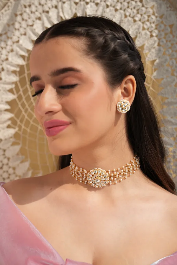 Talia_Multi-Strand_Kundan_Flower_Choker_Set