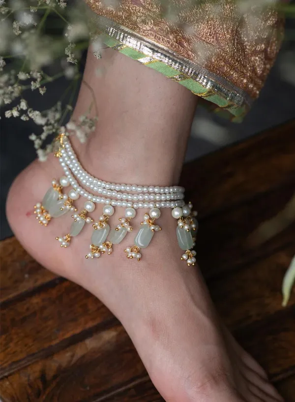Trinity_Pearl_Anklet
